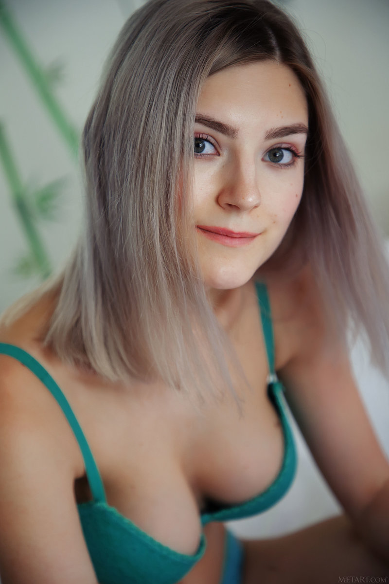 София, 19 лет, 4 размер груди